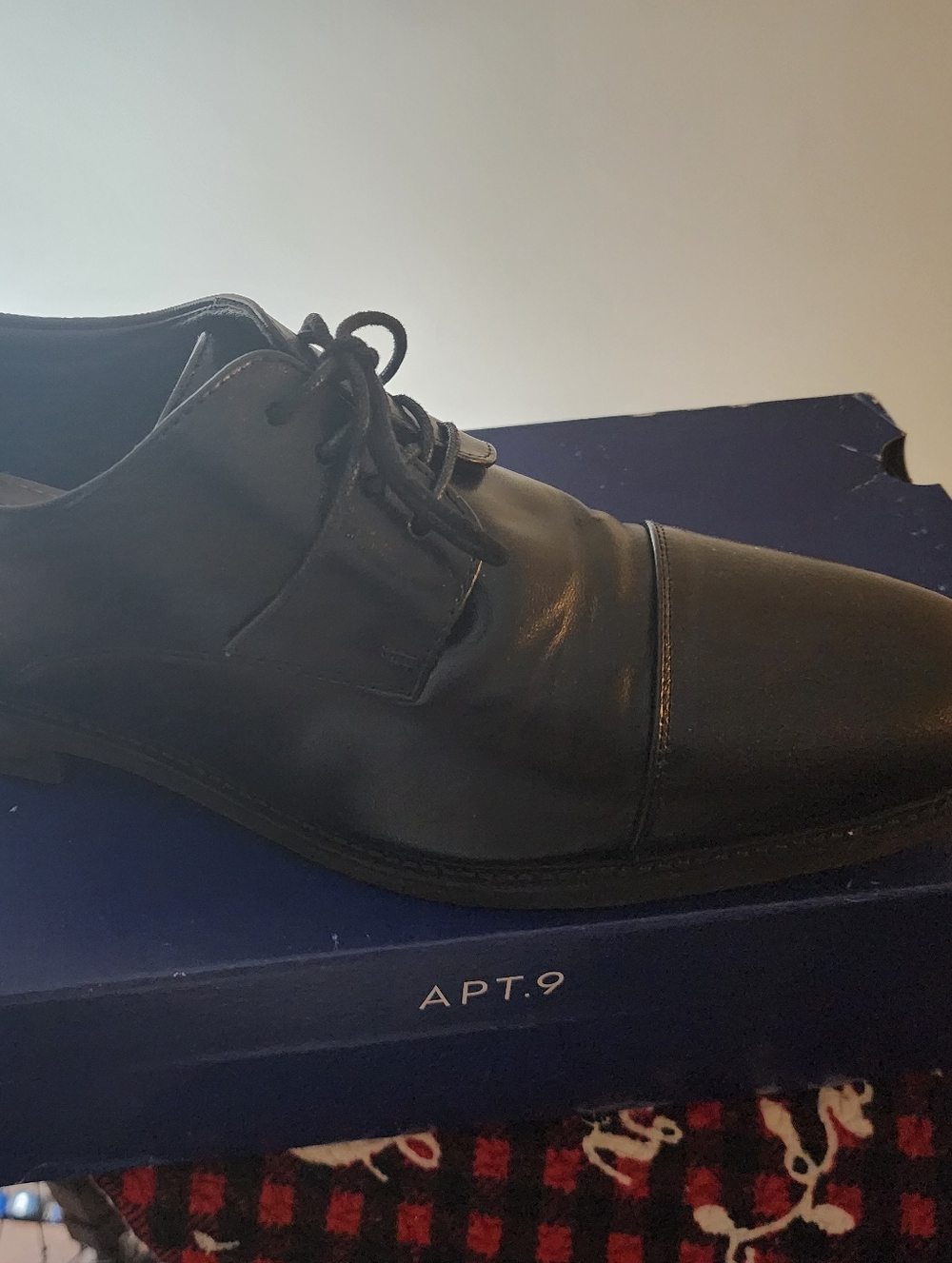 Apt. 9 Black Leather Cap-Toe Derby Dress Shoe